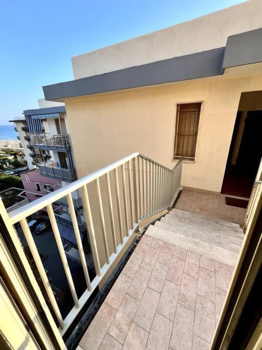 Apartmán Casa Solymar Vallecrosia Exteriér fotografie